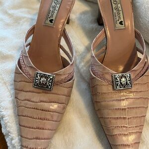 Brighton Pink Pleated Kitten Heels